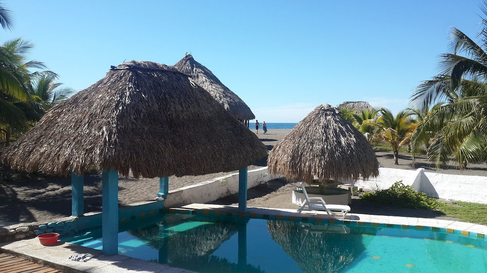 Eco-Hotel Playa Quilombo Las Lisas Екстер'єр фото