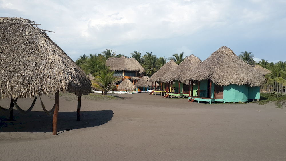 Eco-Hotel Playa Quilombo Las Lisas Екстер'єр фото