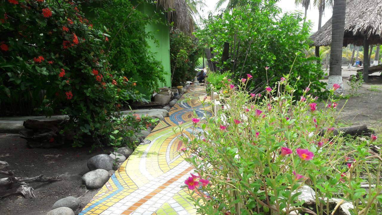 Eco-Hotel Playa Quilombo Las Lisas Екстер'єр фото