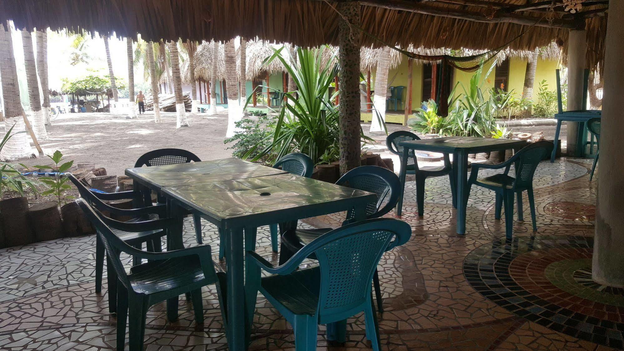 Eco-Hotel Playa Quilombo Las Lisas Екстер'єр фото